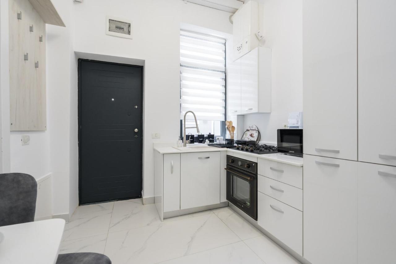 Sunset-Apartment Букурещ Екстериор снимка