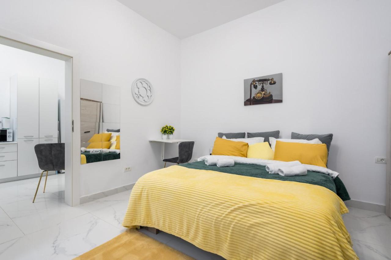 Sunset-Apartment Букурещ Екстериор снимка