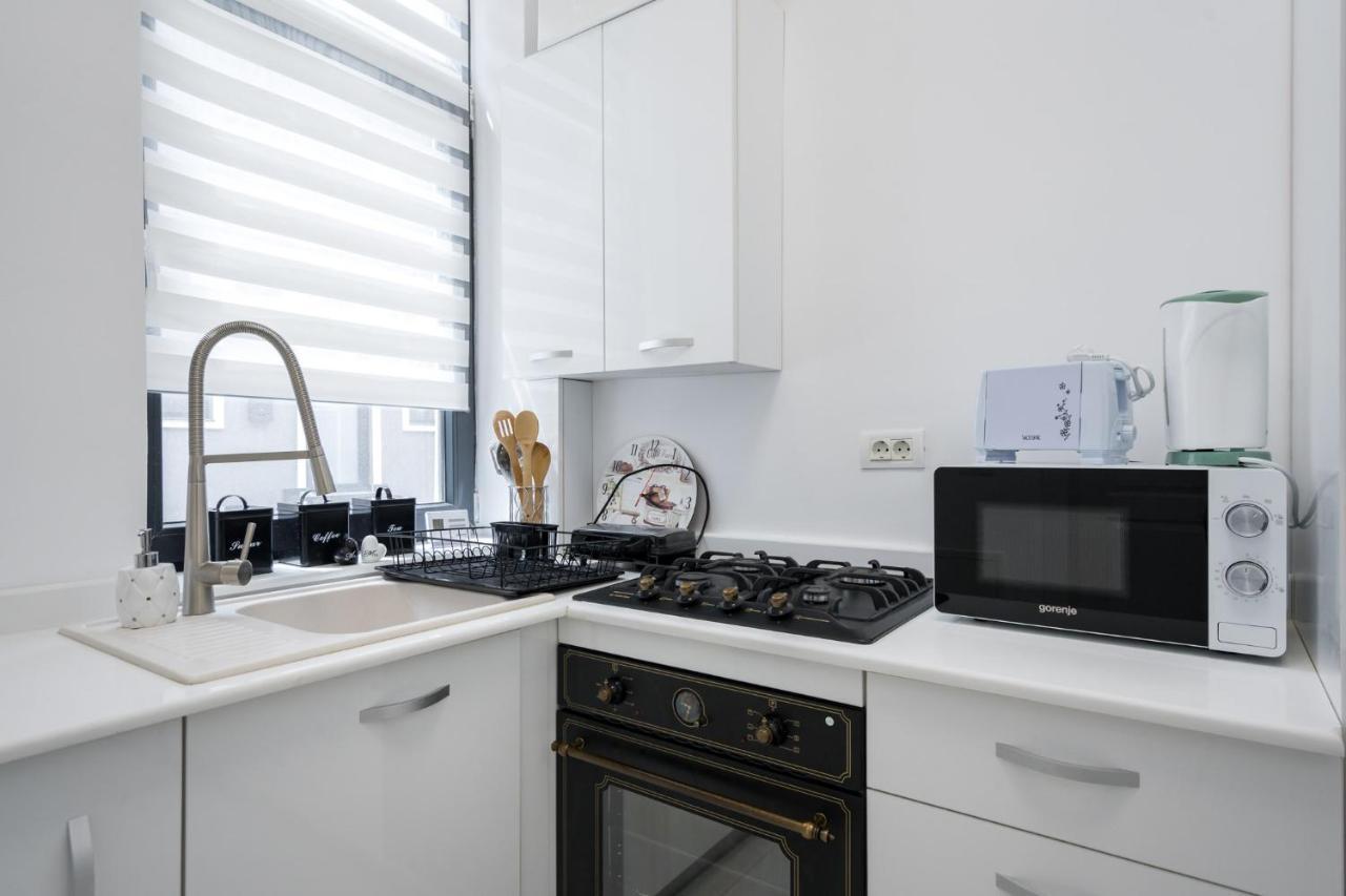 Sunset-Apartment Букурещ Екстериор снимка